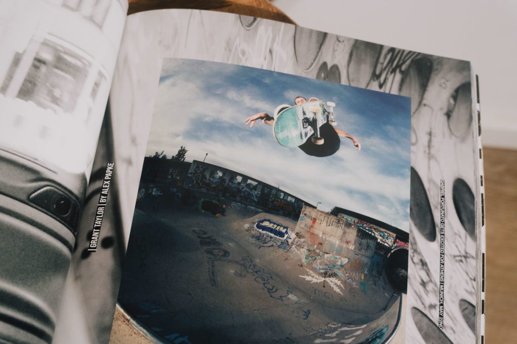 MONSTER SIDE MISSION SOFTCOVER-18